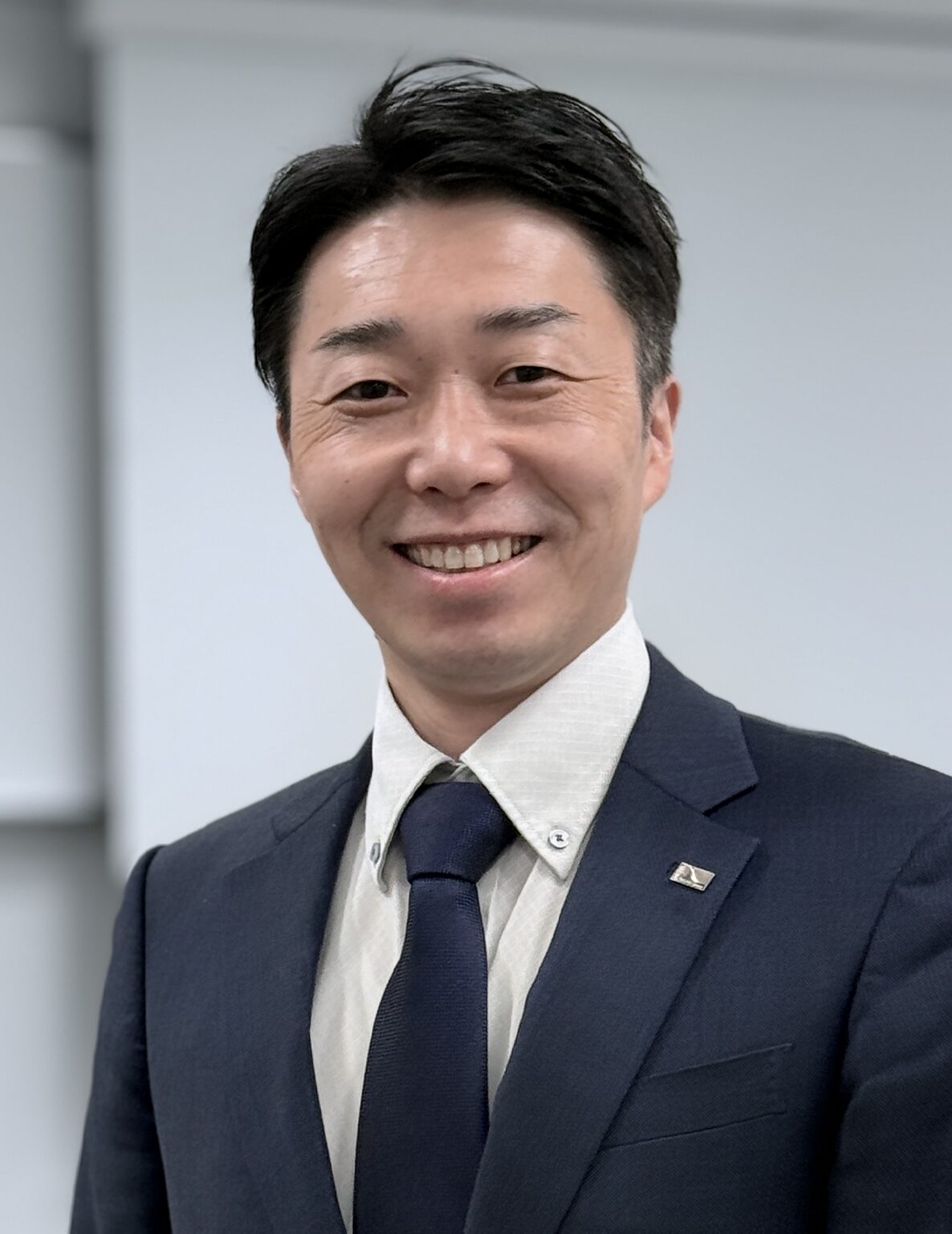 岨手 昭人