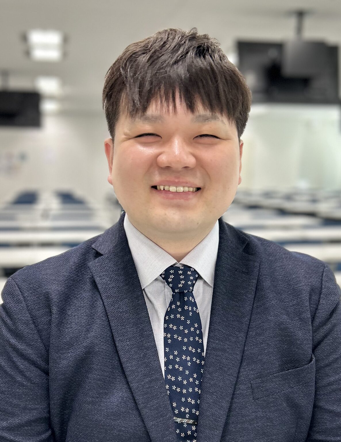 根岸 晃一